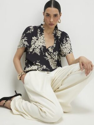 Black Floral Short Sleeve Top