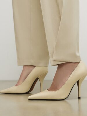 Cream Long Chisel Toe Patent Court Heels