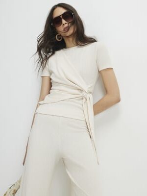 Cream Textured Knot Front Top
