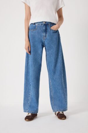 Mid Rise Straight Leg Jeans