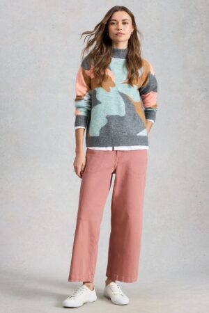 Mid Rise Wide Leg Cropped Jeans