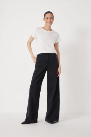 Mid Rise Wide Leg Jeans