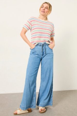 Mid Rise Wide Leg Jeans