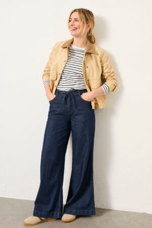 Mid Rise Wide Leg Jeans