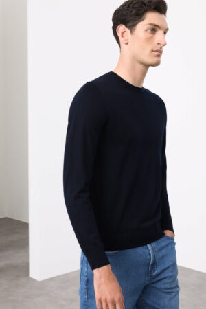 Pure Extra Fine Merino Wool Crew Neck Jumper