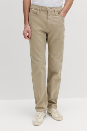 Straight Fit Stretch Jeans