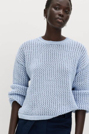 Textured Crew Neck Cropped Jumper