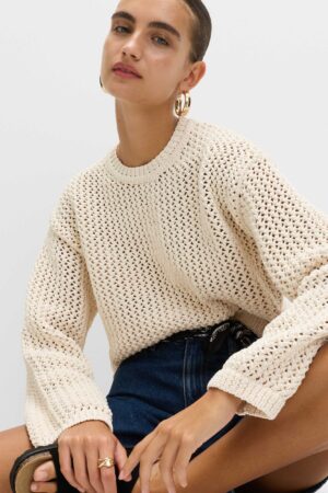 Textured Crew Neck Cropped Jumper